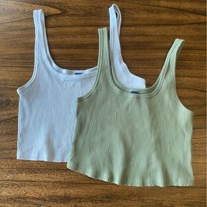 Old Navy Ribbed Tank Tops in Light Blue and Green size XL - bundle of 2